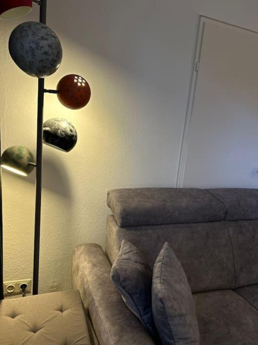 Duplex Ullstein- 4 Bedrooms, 2 Bathrooms, Living Room, 2 Parking Spaces, Boxspringbeds, Family & Business Apartment! Appartement *