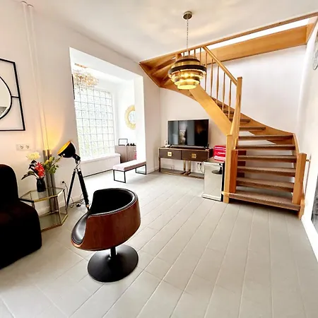 Duplex Apartment Ullstein- 4 Bedrooms, 2 Bathrooms, Living Room, 2 Parking Spaces, Boxspringbeds, Family & Business Apartment! Berlin Exterior photo